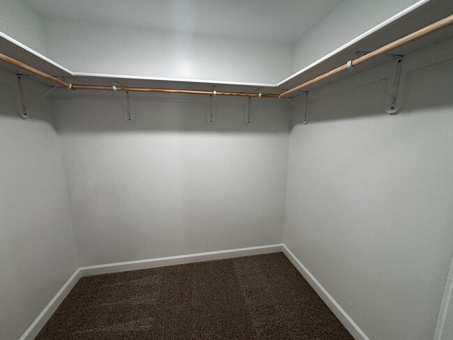 Building Photo - Italian Estates Property Management