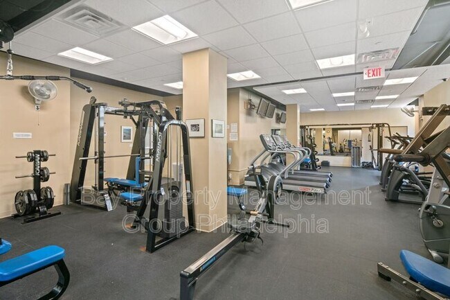 Building Photo - 1810 Rittenhouse Square