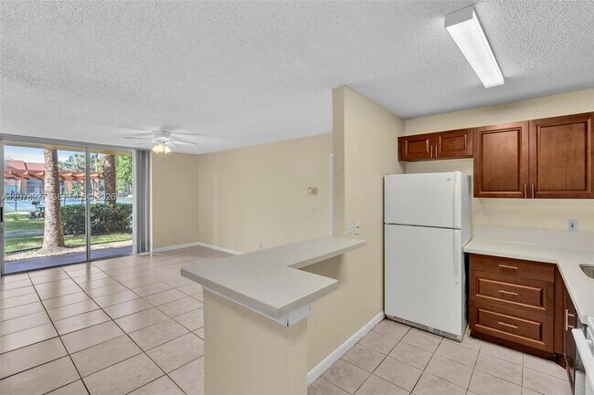 Building Photo - 10765 Cleary Blvd
