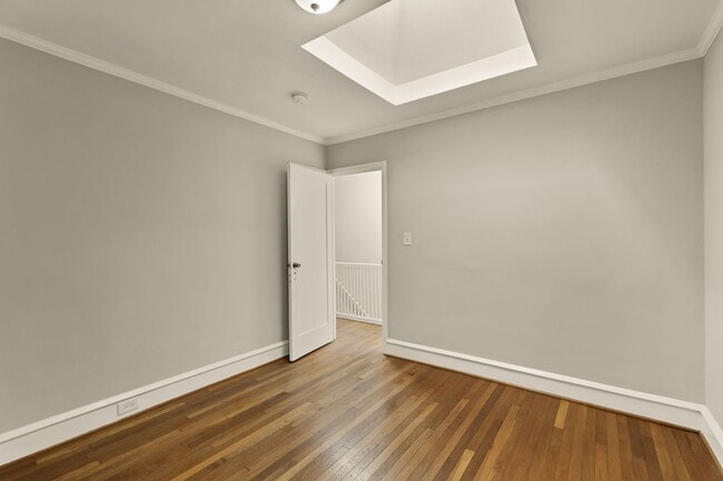 Building Photo - 1710 37th St NW