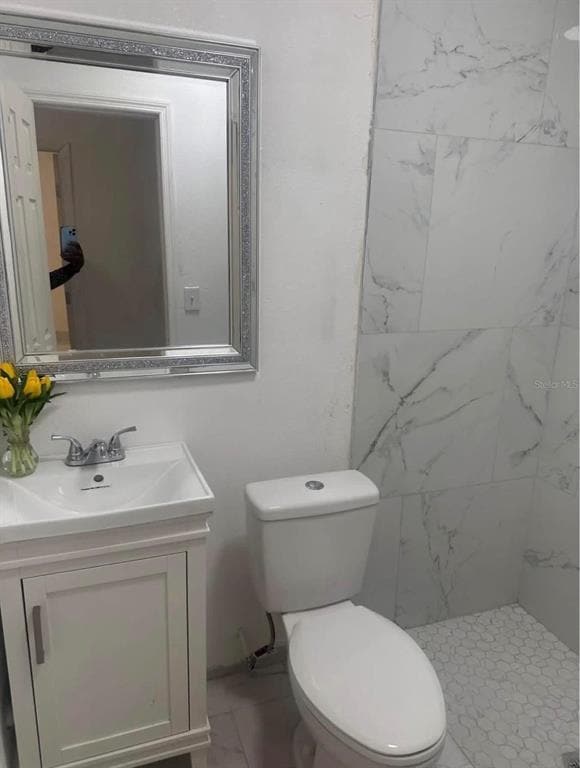 Building Photo - 820 Galsworthy Ave