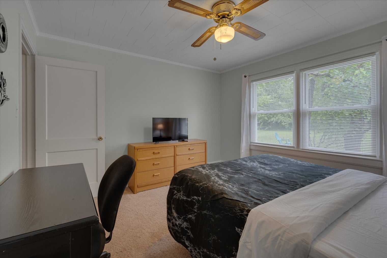 Building Photo - 1001 Watts St