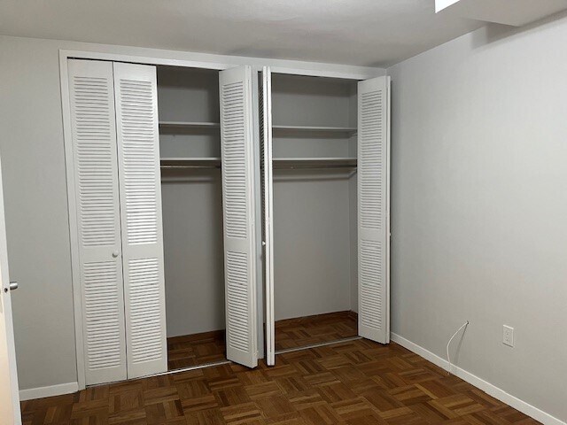 bedroom 2 closets - 4000 Tunlaw Rd NW