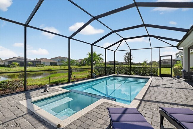 Building Photo - 2130 Hamlin St