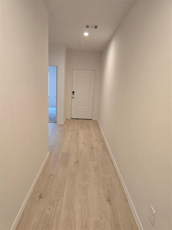 Building Photo - 5026 Cheery Cove Dr