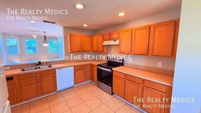 Building Photo - 2837 River Ridge Dr
