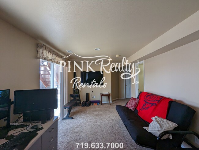 Building Photo - 7845 Silver Maple Ln