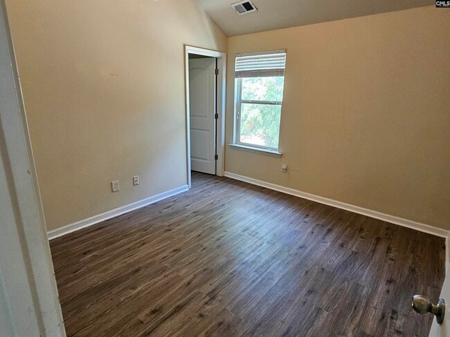Building Photo - 296 Knight Valley Cir