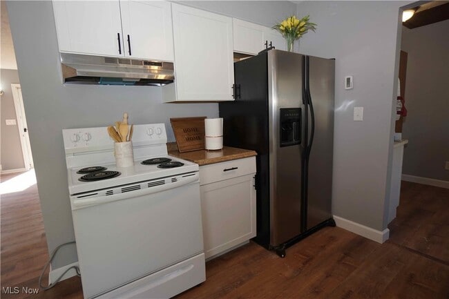 Building Photo - 18570 Shaw Rd