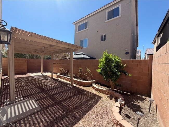 Building Photo - 6055 Montana Peak Ave