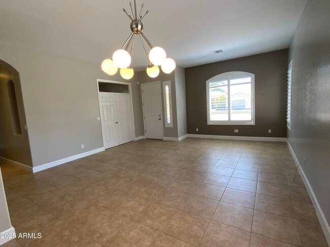 Building Photo - 6204 E Phelps Rd