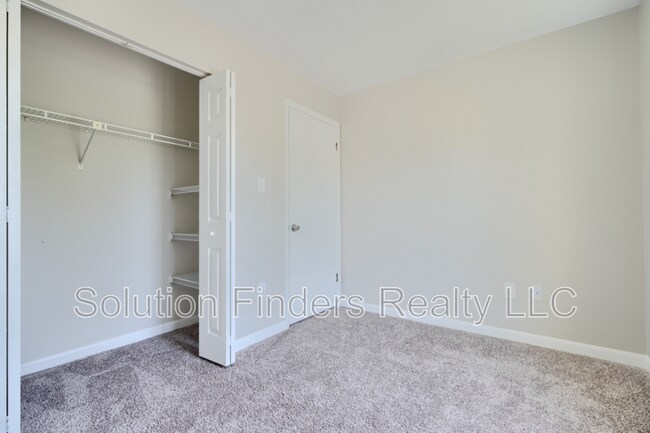 Building Photo - 3419 Clairborne Way