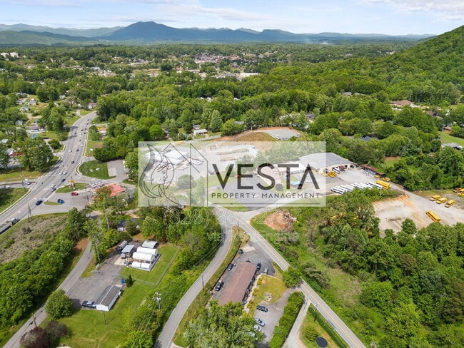 Building Photo - 26 Reid St