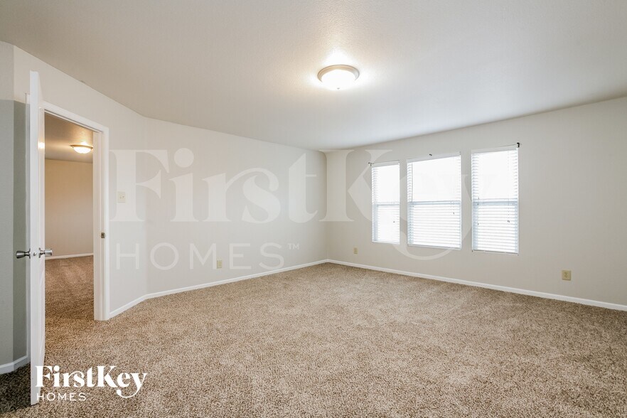 Building Photo - 8436 Burket Way