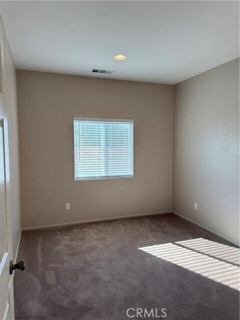 Building Photo - 6840 Sunsight Wy