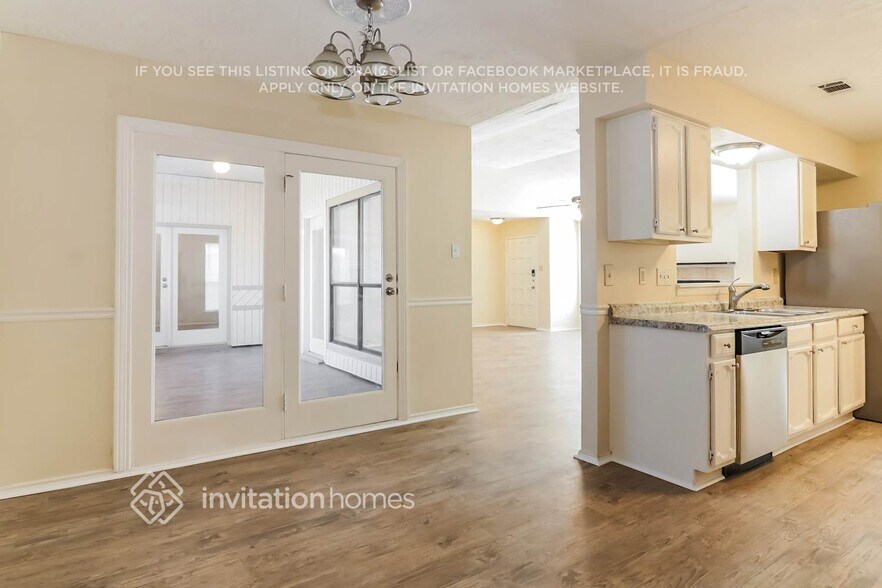 Building Photo - 1337 Colmar Dr