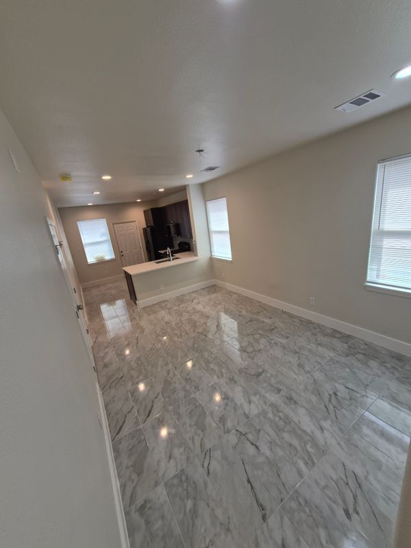 Building Photo - 9745 Black Gum