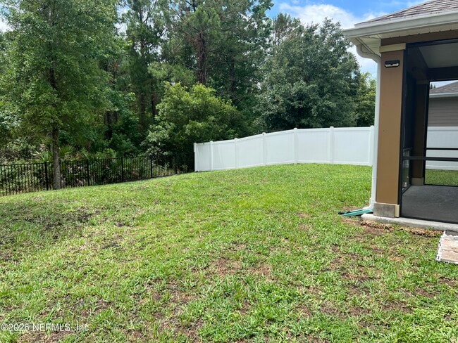 Building Photo - 16057 Bainebridge Dr