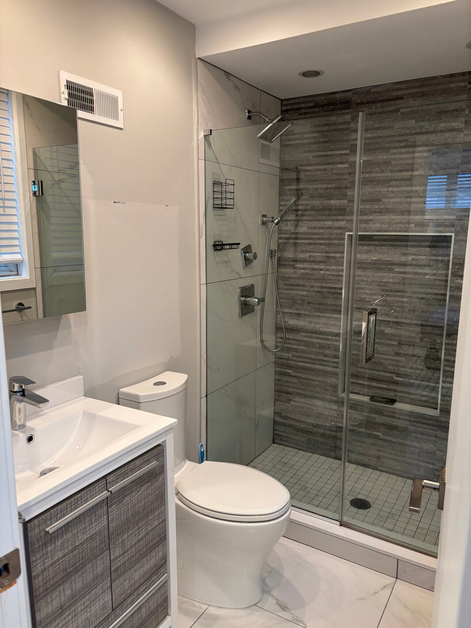 Building Photo - 769 N Uber St