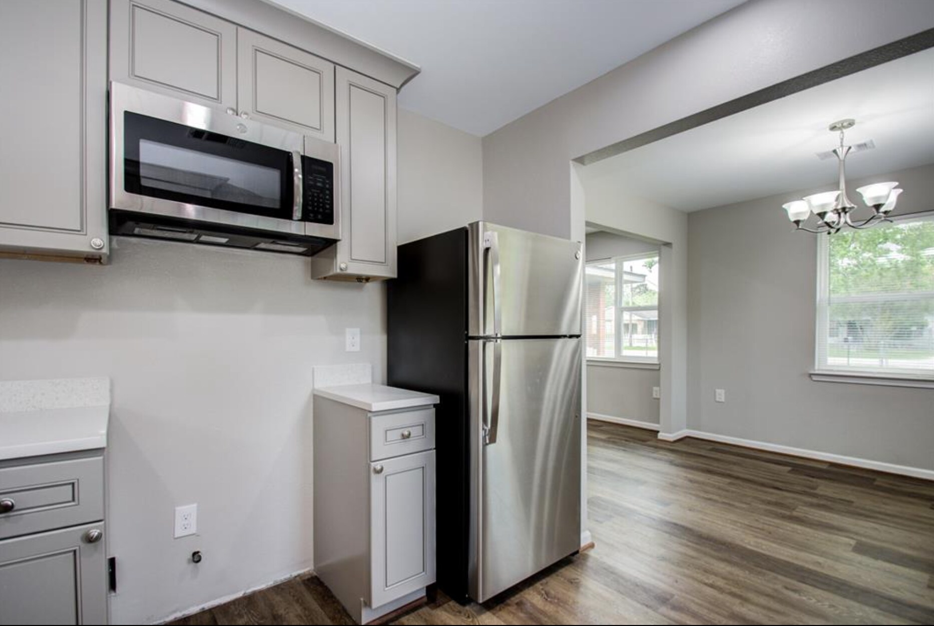 Building Photo - 4008 Vaughn Street