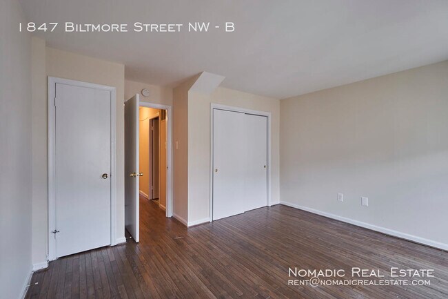 Building Photo - 1847 Biltmore St NW