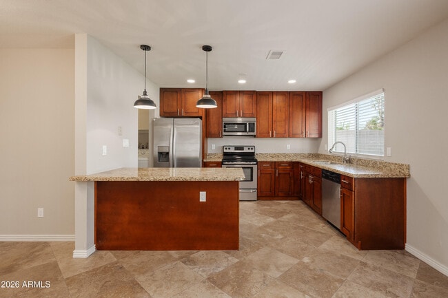 Building Photo - 4916 E Pershing Ave