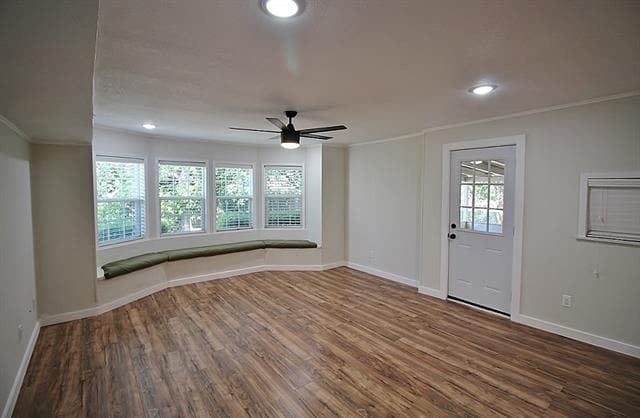 Building Photo - 1212 Neptune Dr