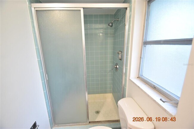 Building Photo - 3273 Harbor Lake Dr