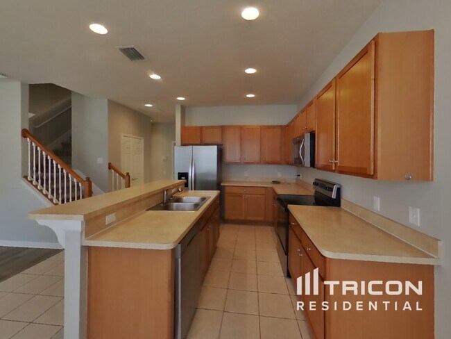 Building Photo - 1009 Nodding Shade Dr