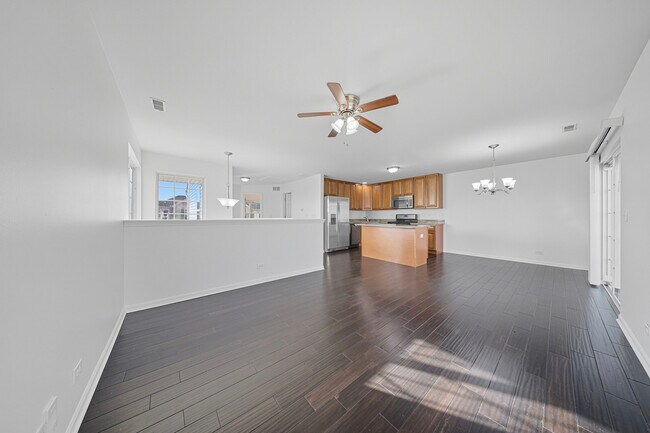 Building Photo - 1070 Turin Dr