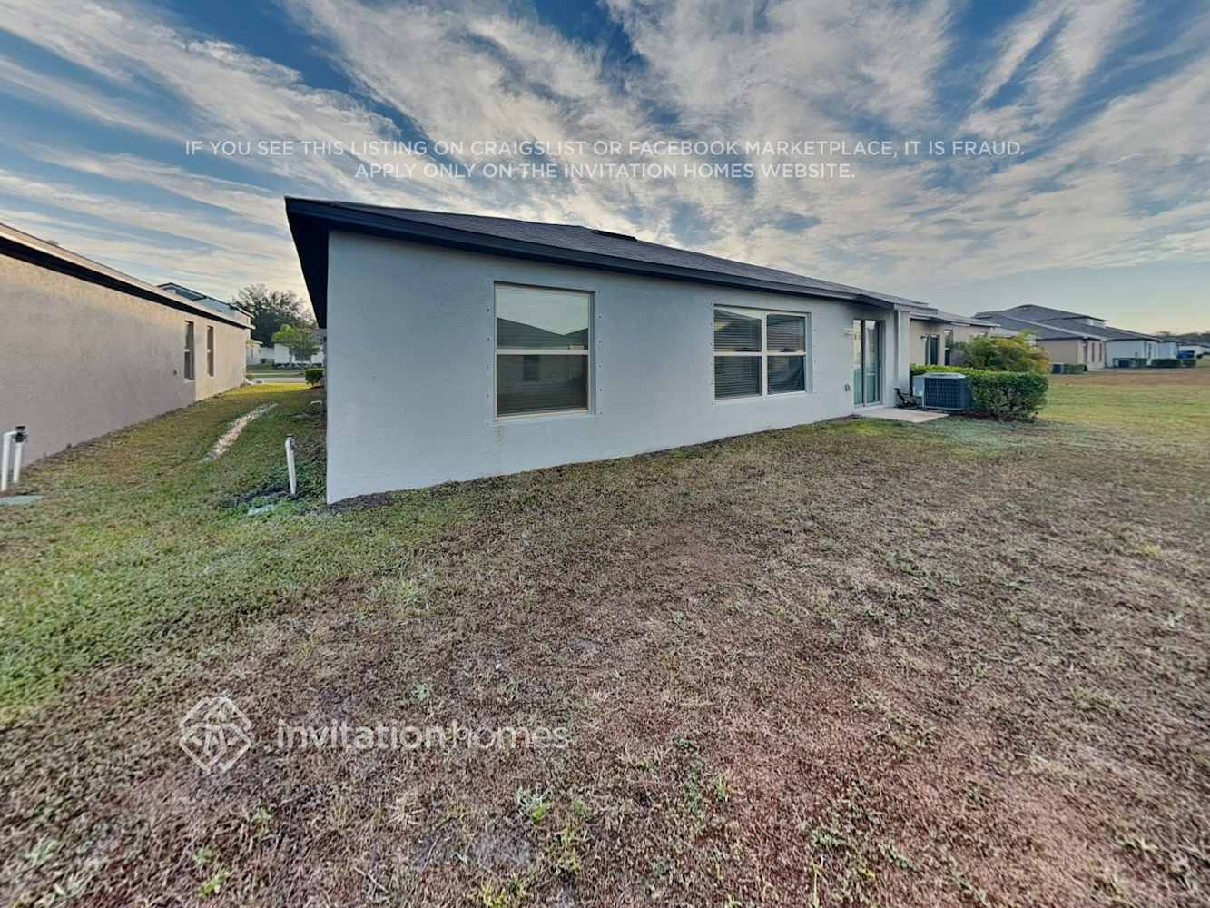 Building Photo - 1533 Blue Rose Dr