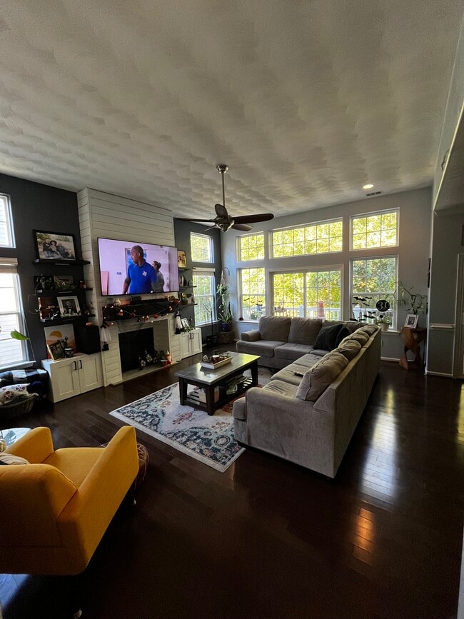 Building Photo - 1228 Habitat Ln