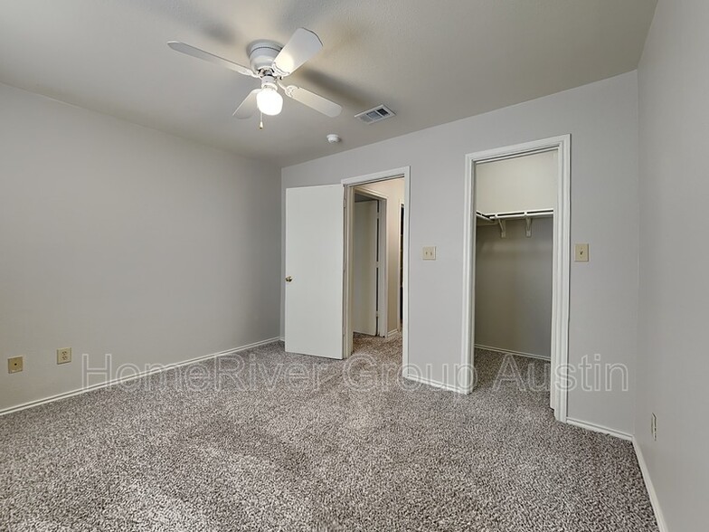 Building Photo - 894 Sagewood Trail