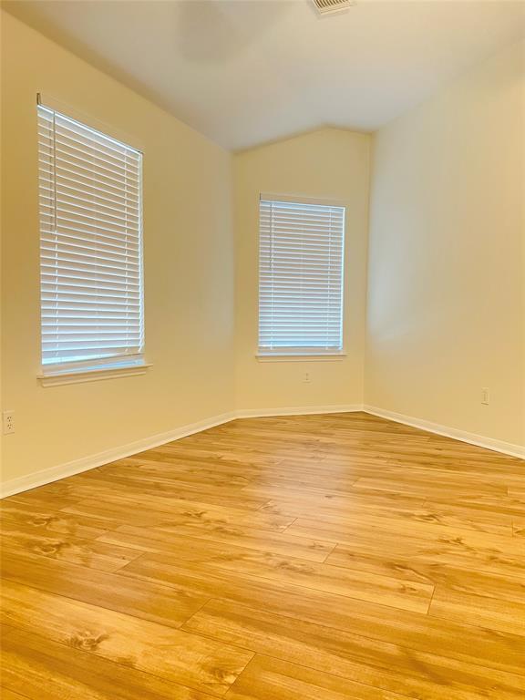 Building Photo - 12545 Zeller Ln
