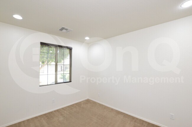 Building Photo - 10938 East Starkey Avenue