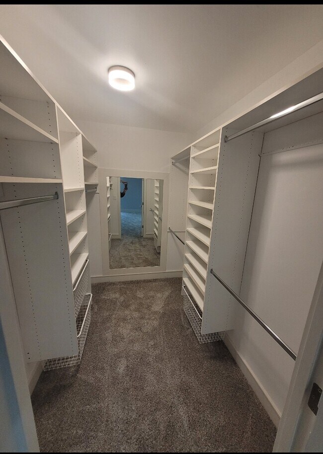 Building Photo - 2230 S Patterson Blvd