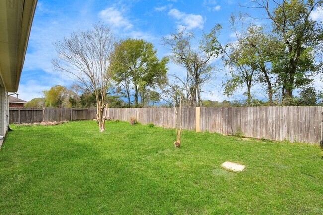Building Photo - 17734 Sunset River Ln