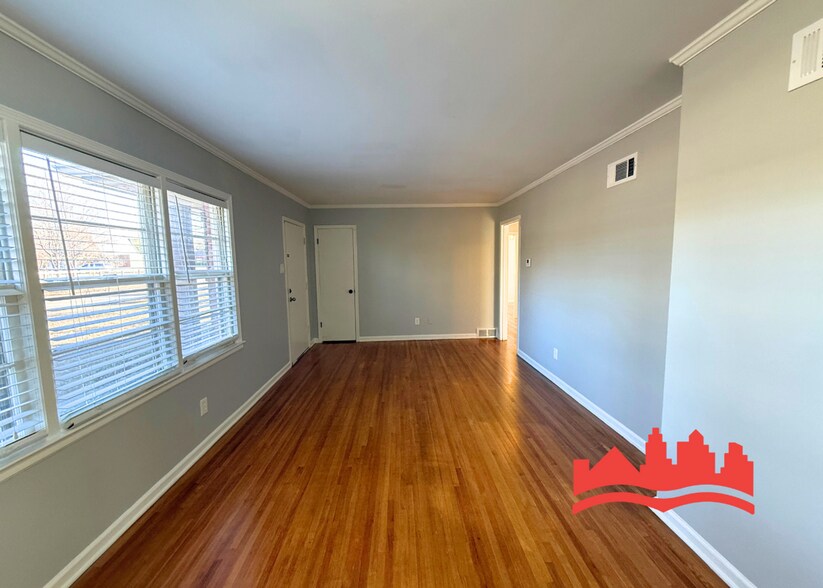 Building Photo - Welcome to this charming 3-bedroom, 1-bathroom home located in the vibrant city of Memphis, TN