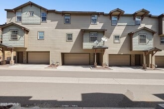Building Photo - 2498 W Cripple Creek Dr