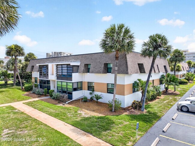 Building Photo - 2700 N Hwy A1A