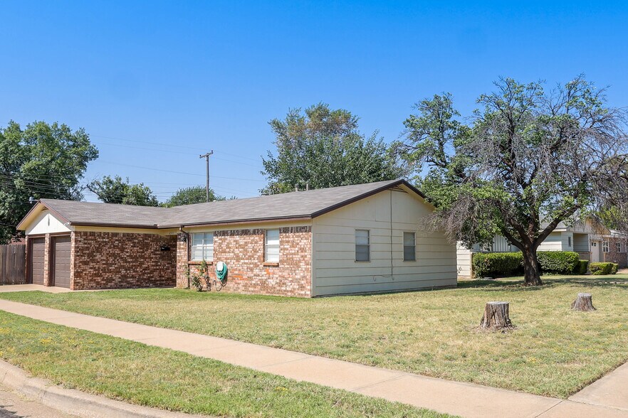 Building Photo - 4301 62nd St