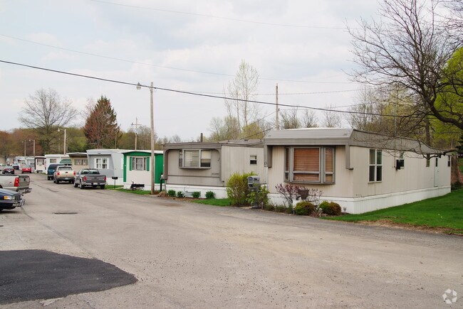 Building Photo - Glenwillow MHP