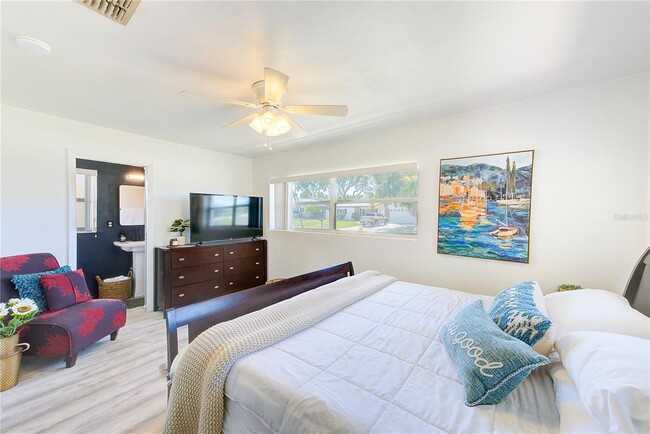 Building Photo - 14283 Sharon Dr