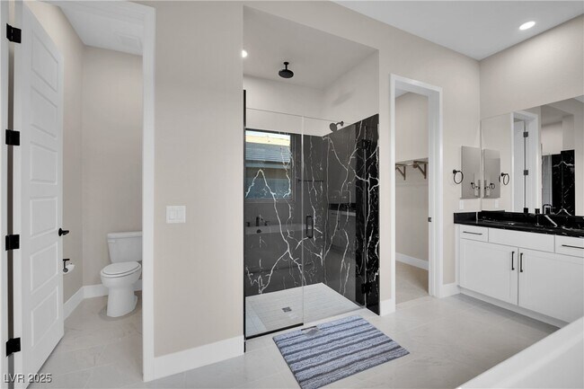 Building Photo - 11079 Rolling Vista Dr