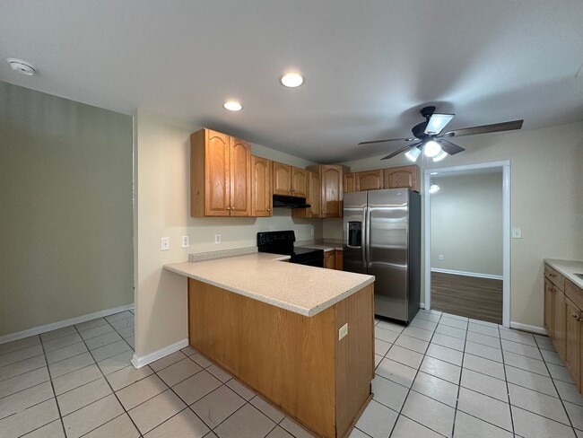 Building Photo - 204 Grandford Pl