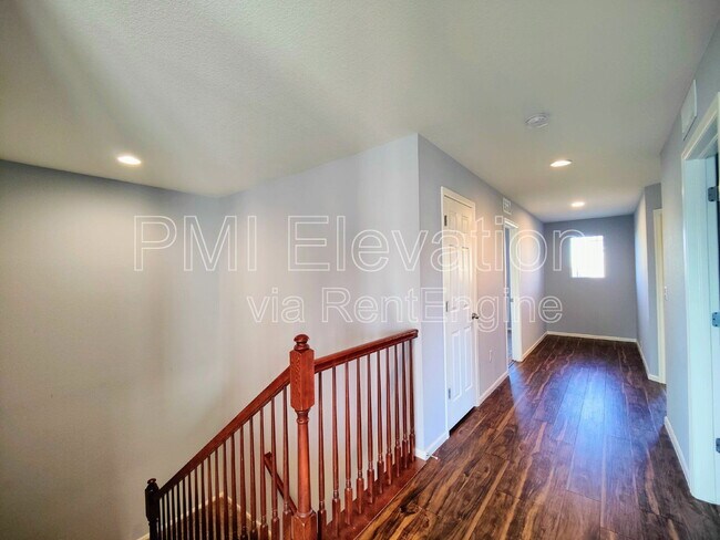 Building Photo - 21473 E Idyllwilde Dr
