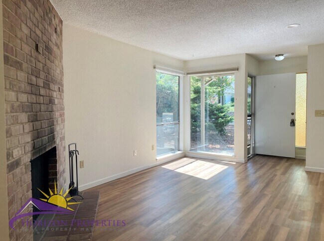 Building Photo - 5230-5232 Arbardee Dr