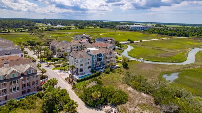 Building Photo - 52 Sandcastle Ct
