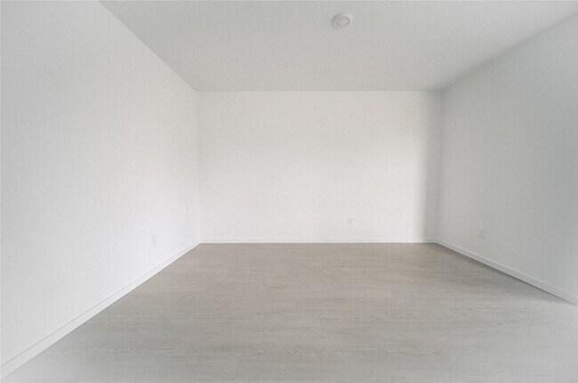 Building Photo - 9314 Speckled Trout Dr