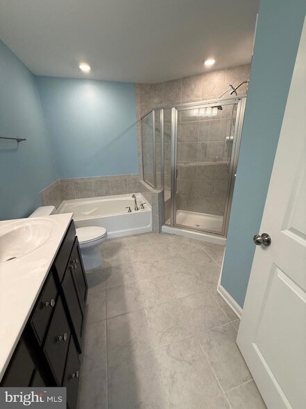 Building Photo - 5539 Lanteen St